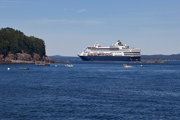 Holland America Veendam